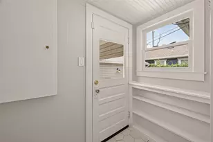 645 E 14th St, Houston, TX 77008 - Photo 17