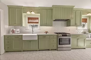 645 E 14th St, Houston, TX 77008 - Photo 11
