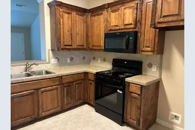 910 Old Angleton Road, Clute, TX 77531 - Photo 13