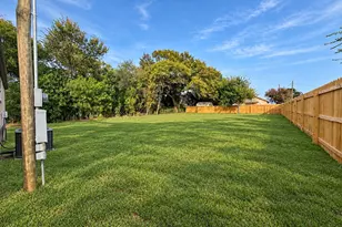 818 S Austin, Bremond, TX 76629 - Photo 11