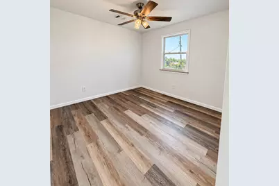 818 S Austin, Bremond, TX 76629 - Photo 7