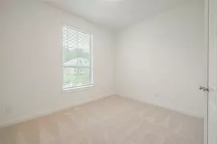 235 Sky Top Dr, Montgomery, TX 77316 - Photo 17