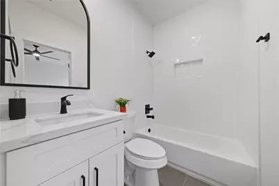 4749 Wilmington Street #A, Houston, TX 77033 - Photo 15