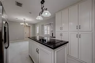 4506 Mimosa Dr, Bellaire, TX 77401 - Photo 25