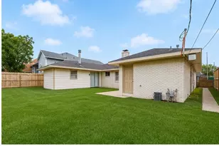 4506 Mimosa Dr, Bellaire, TX 77401 - Photo 47