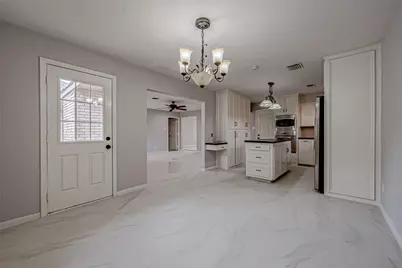 4506 Mimosa Drive, Bellaire, TX 77401 - Photo 29