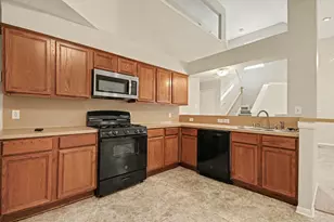 1502 Chandler Park Ln, Fresno, TX 77545 - Photo 9