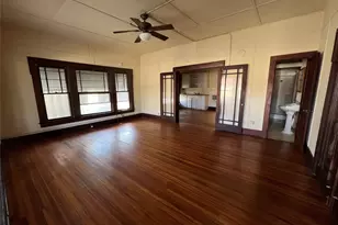 158 E Colorado, La Grange, TX 78945 - Photo 15