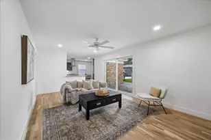 5706 Capello Dr, Houston, TX 77035 - Photo 7