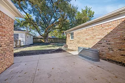 5706 Capello Drive, Houston, TX 77035 - Photo 25