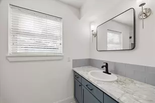 5706 Capello Dr, Houston, TX 77035 - Photo 19