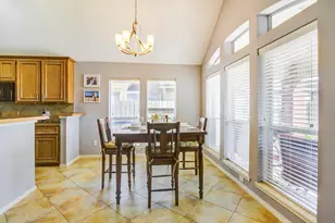 501 Reddingwood Ln, La Marque, TX 77568 - Photo 9