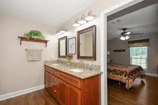 9112 Pilgrim Cir, Rosharon, TX 77583 - Photo 15
