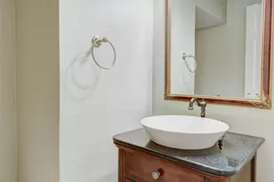 3202 Oakland Dr, Sugar Land, TX 77479 - Photo 17