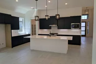 18075 Brennie Bird Ln, Conroe, TX 77302 - Photo 5