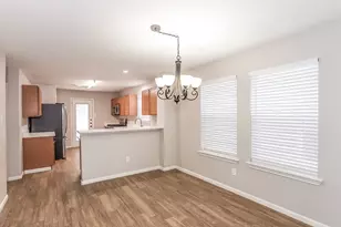 10518 Southway Bend Ln, Houston, TX 77034 - Photo 7