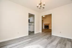 10919 Rustling Winds Dr, Houston, TX 77064 - Photo 5