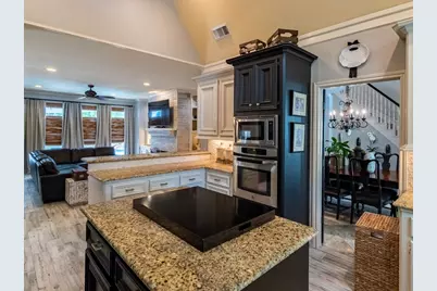 14706 Sandy Creek Drive, Houston, TX 77070 - Photo 13