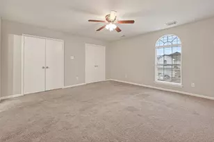 11827 E Galwan Cir, Houston, TX 77070 - Photo 27