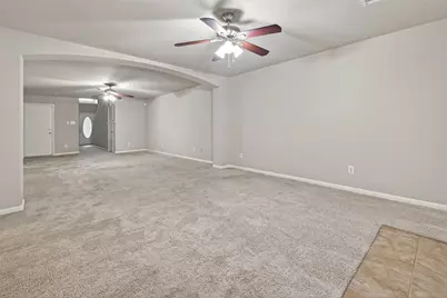 11827 E Galwan Circle, Houston, TX 77070 - Photo 7