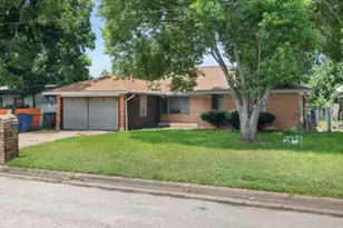 6026 Diamond Ct, Texas City, TX 77591 - Photo 3