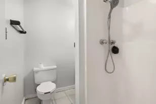 6026 Diamond Ct, Texas City, TX 77591 - Photo 13