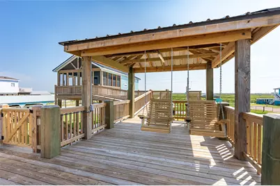 1185 Mabry Street, Gilchrist, TX 77617 - Photo 29