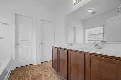 4714 Painted Bunting Lane, Baytown, TX 77521 - Photo 19