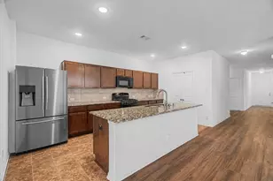 4714 Painted Bunting Ln, Baytown, TX 77521 - Photo 5
