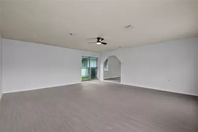 7329 Gleason Road, Houston, TX 77016 - Photo 7