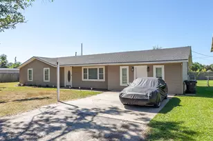 120 Mayflower St, Bridge City, TX 77611 - Photo 27