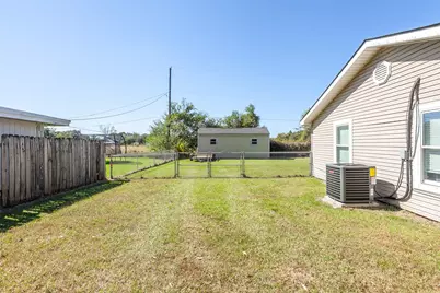 120 Mayflower Street, Bridge City, TX 77611 - Photo 25