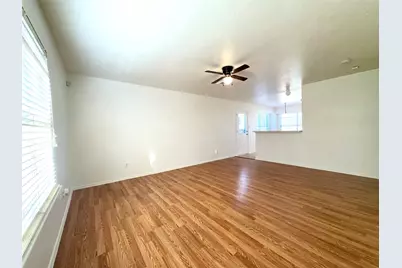 8225 Gladstone Street, Houston, TX 77051 - Photo 7