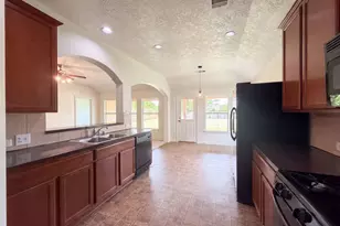 7118 Sunrise Dr, Hitchcock, TX 77563 - Photo 29