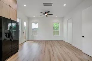 1308 Tarley St, Houston, TX 77009 - Photo 11
