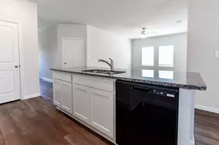 21995 Blue Sky Way, Splendora, TX 77372 - Photo 9