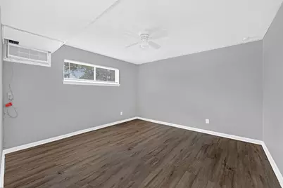 1200 Carolyn Ct #18, Houston, TX 77338 - Photo 13