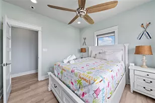 775 Townsend Dr, Crystal Beach, TX 77650 - Photo 45