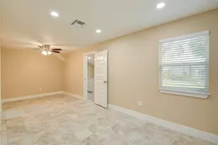 2306 19th Ave N, Texas City, TX 77590 - Photo 41