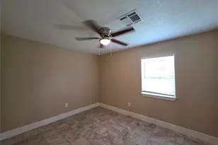 2306 19th Ave N, Texas City, TX 77590 - Photo 15