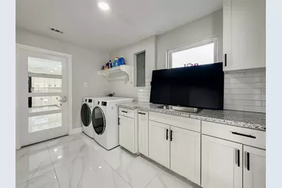 19310 Enchanted Oaks Dr, Spring, TX 77388 - Photo 37