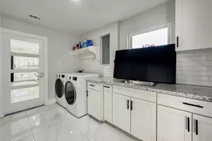 19310 Enchanted Oaks Dr, Spring, TX 77388 - Photo 37