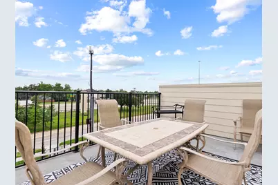 821 821 N Loop Center S #1, Houston, TX 77022 - Photo 19