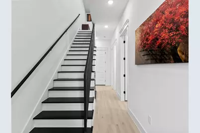 821 821 N Loop Center S #1, Houston, TX 77022 - Photo 17