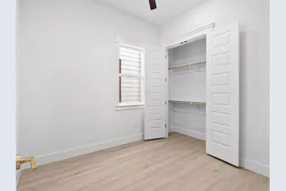 821 821 N Loop Center S #1, Houston, TX 77022 - Photo 11