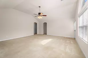 11410 Dahlia Dale Dr, Tomball, TX 77375 - Photo 3