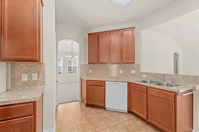 11410 Dahlia Dale Drive, Tomball, TX 77375 - Photo 9