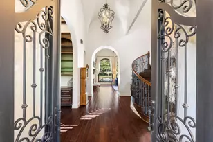 10703 Clubhouse Cir, Magnolia, TX 77354 - Photo 5