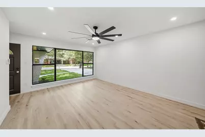 5322 Briarbend Drive, Houston, TX 77096 - Photo 3