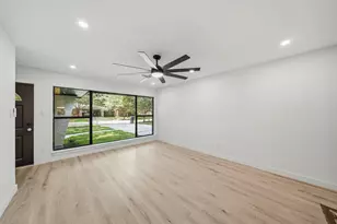 5322 Briarbend Dr, Houston, TX 77096 - Photo 3